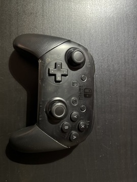 Pro Controller - Nintendo Switch