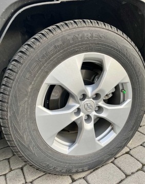 Koła zimowe Nokian 225/65R17 Toyota Rav4 Hybrid 22