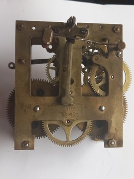 Mechanizm Gustaw Becker P-48 do zegara. 