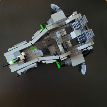 LEGO Star Wars 75100