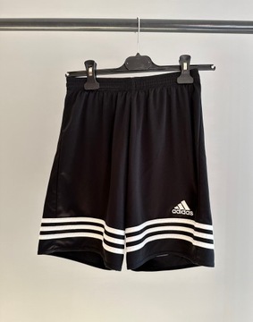 Czarne spodenki Adidas