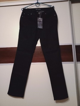 Czarne nowe damskie spodnie jeansowe 