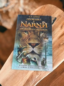 Opowieści z Narnii lew czarownica i stara szafa C.S. Lewis