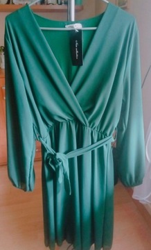 Nowa zielona sukienka w rozmiarze uniwersalnym