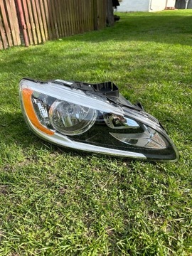 Lampa przód Volvo S60/V60 USA prawa 