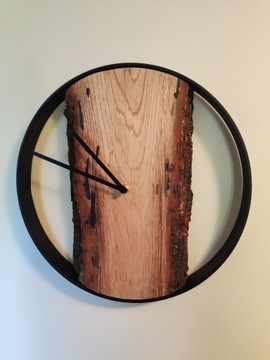Zegar, drewno i stal. okrągły na ścianę. Fi 35 cm.