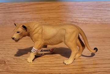 Schleich lwica figurki zwierząt model z 2018 r.