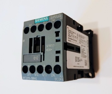 Stycznik Siemens 3RT2015 1BB42 DC24V 7A