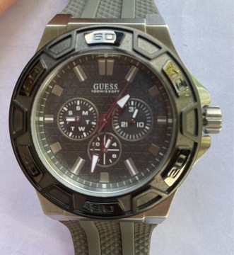 Zegarek GUESS Force W0674G8