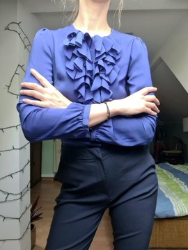 Orsay elegancka koszula z żabotem niemnąca się rozm. XS/S