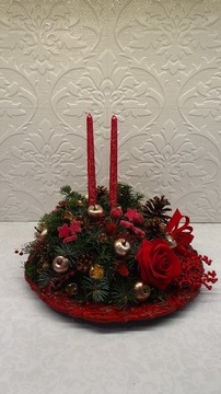 Stroik świąteczny , dekoracja ze świecami