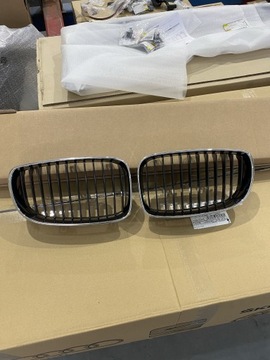 Atrapa Nerki Grill BMW e81 Lewa i Prawa Komplet