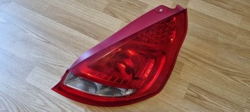 Ford fiesta MK7 lampa tył prawa