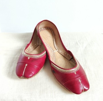 Czerwone skórzane buty balerinki 38 skóra orient