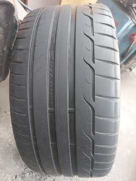 Opona 255/35ZR18 1sz.