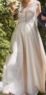 suknia ślubna ivory litera A literka A dekolt wąsk