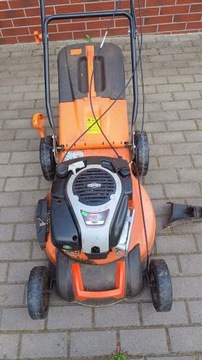 Kosiarka z silnikiem Briggs&Stratton 750EX