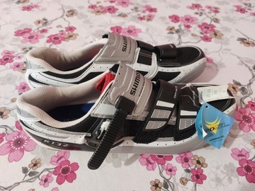 Buty szosowe SHIMANO SH-R132L