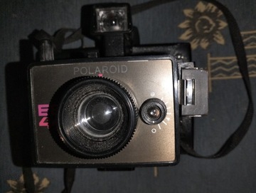 Aparat polaroid EE44