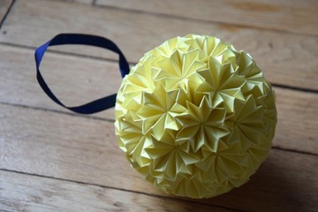 Bombka papierowa origami jasno żółta