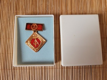 Odznaka Medal Zasługi DDR