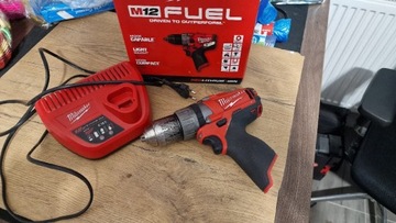 Milwaukee M12 CDD wkretarka 12V