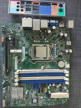ITX zestaw plyta+procesor  i5+obudowa + 4GB +HD 7470 2gb