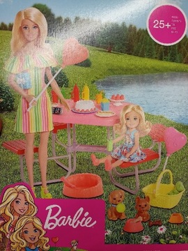 Barbie na pikniku ze szczeniaczkamii Chelsea