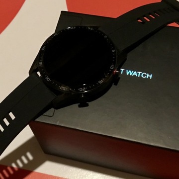 SMARTWATCH Z FUNKCJĄ DZWONIENIA ZEGAREK SPORTOWY