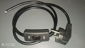 Kabel przyłączeniowy z włącz. 1m/3x0,75 - 20szt.