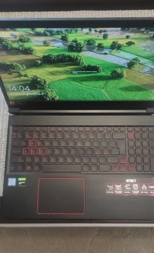 Acer Nitro 7 i7-9750h gtx1660ti 32gb/512M2 144Hz