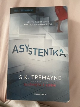 Asystentka S.K Tremayne