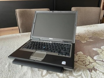 Laptop DELL latitude D620