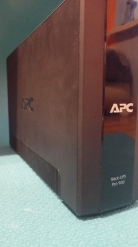 Zasilacz awaryjny UPS APC BlackPro 900 APC BR900GI