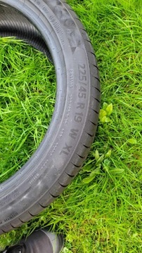 Opony 225/45 r 19 CONTINENTAL