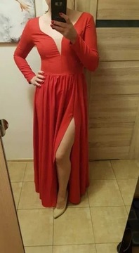Maxi czerwona suknia 