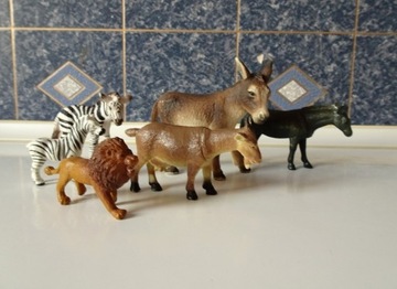 Zabawki zwierzęta zebry osły lew koza