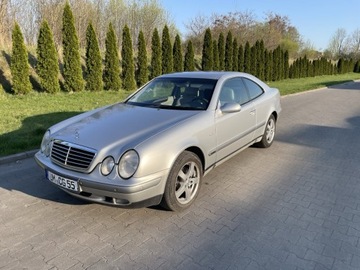 Piękny Mercedes clk V6 jeden właściciel od nowości