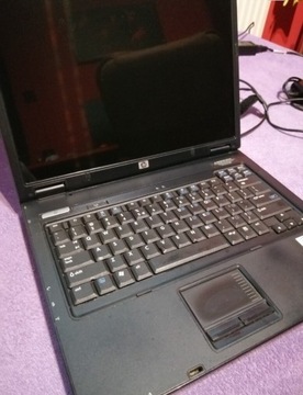 Retro laptop hp Compaq nx6110