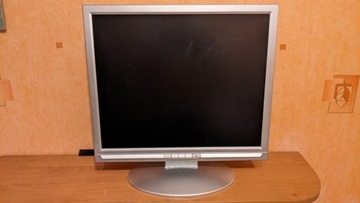 Monitor LCD 17 Cali 1704B