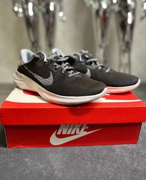 Buty Nike Flex Experience Run 11 Rozmiar 44,5