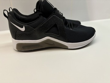 Buty nike air Max bella tr5 44