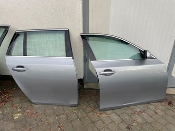 BMW E61 drzwi przednie tylne prawe