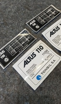 Altus-110  / -zestaw 4szt. naklejek-emblematów /