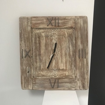 Zegar drewniany , rękodzieło, pobielany