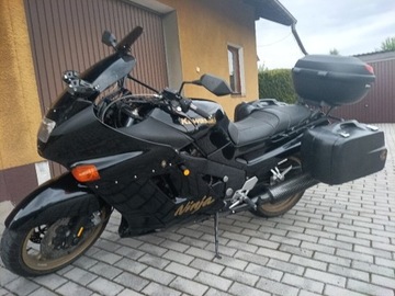 Pięknie utrzymany turystyka KAWASAKI ZZR 1100 od motocyklisty58tyś przebieg