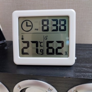 Zegar Cyfrowy Termometr Higrometr Nowy Biały 
