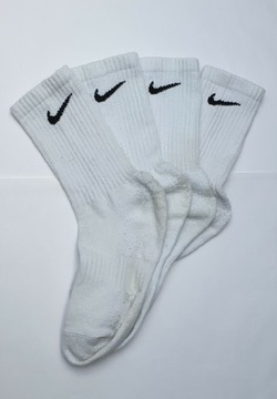 Białe skarpety Nike M