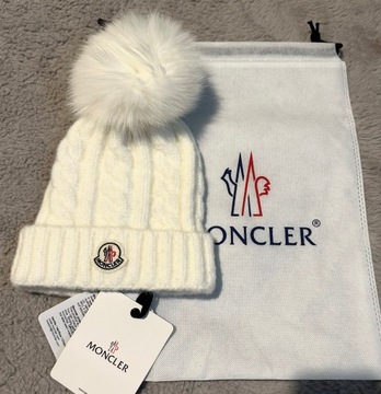 Moncler Czapka z pomponem Biała