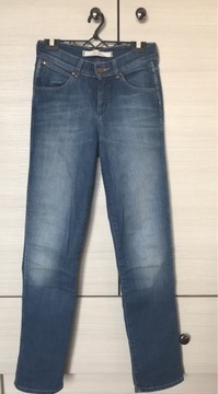 Spodnie jeansy Wrangler rozmiar 26/32 XS